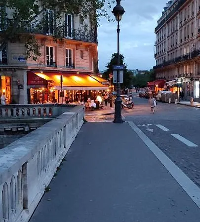 Ile Saint Louis Center Of Appartamento *